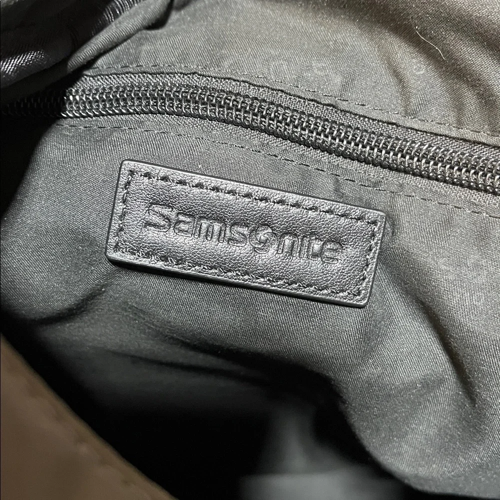 SAMSONIITE BACKPACK GREEN GRAY NYLON WITH BLACK COW LEATHER TRIM LAPTOP TRAVEL